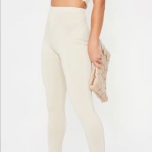 Slit hem leggings
